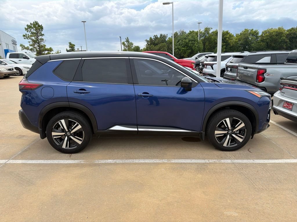 Used 2021 Nissan Rogue Platinum FWD image 4