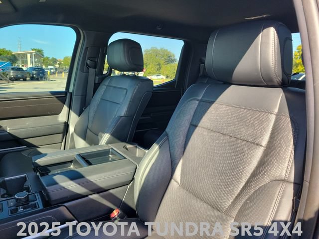 Used 2025 Toyota Tundra SR5 w/ SR5 Premium Package AWD/4WD image 20