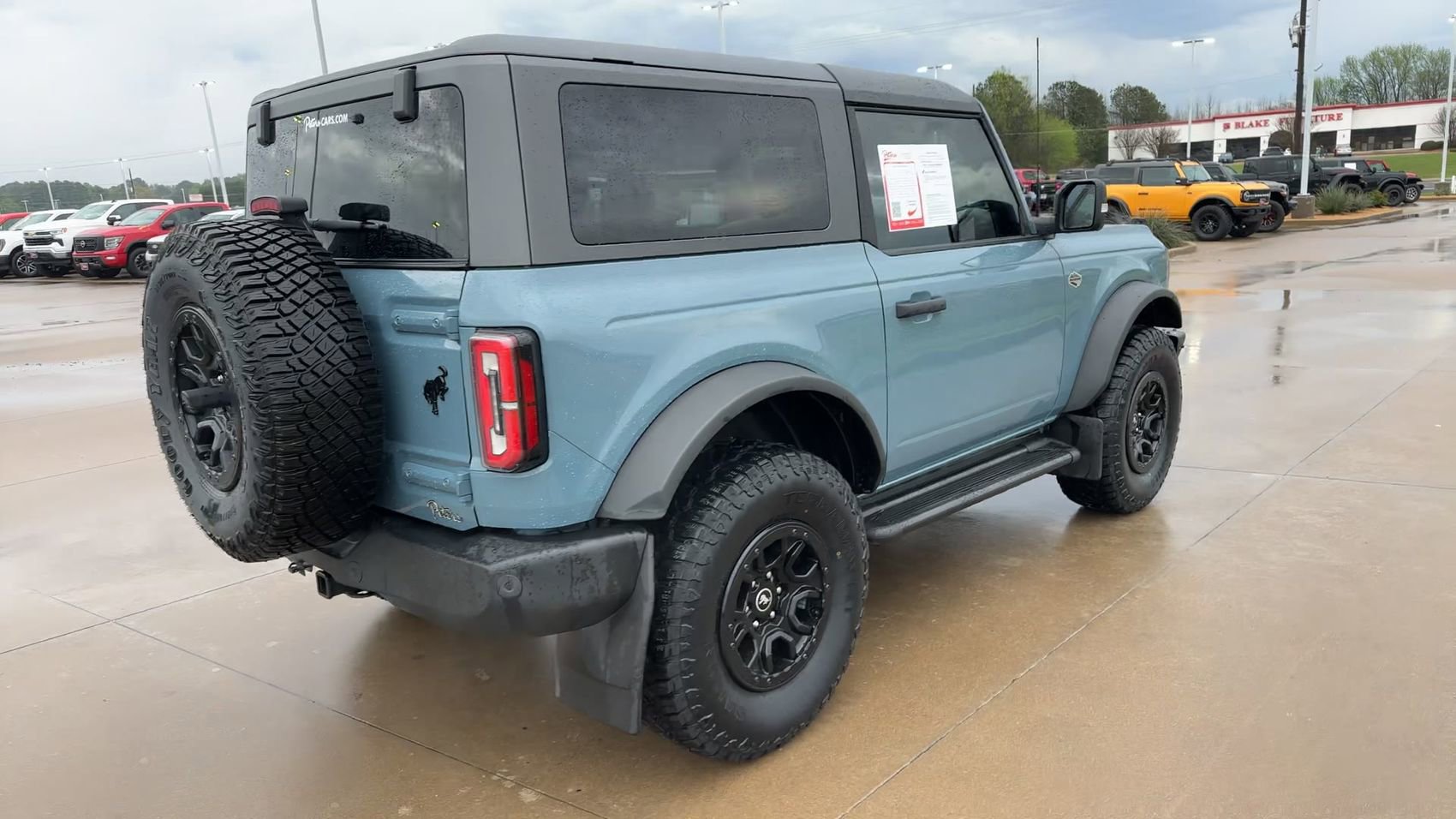Used 2022 Ford Bronco Wildtrak image 9