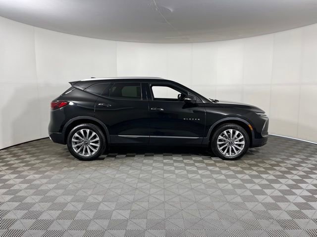 Used 2023 Chevrolet Blazer Premier w/ Enhanced Convenience Package image 8