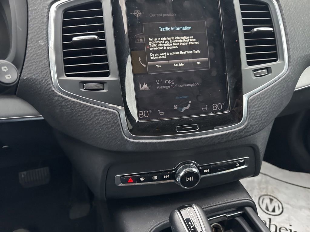 Used 2022 Volvo XC90 T5 Momentum image 8