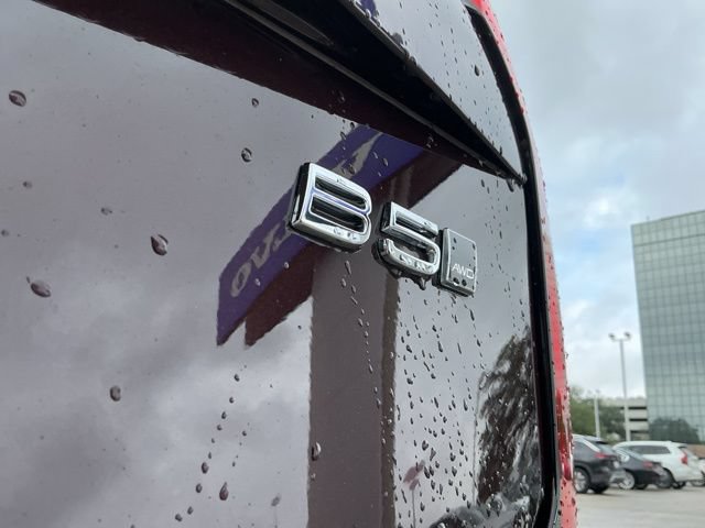 Certified 2025 Volvo XC90 B5 Plus AWD/4WD image 10