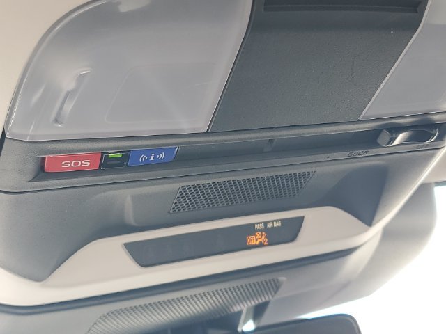 Certified 2025 Subaru Crosstrek 2.5i Premium AWD/4WD image 29