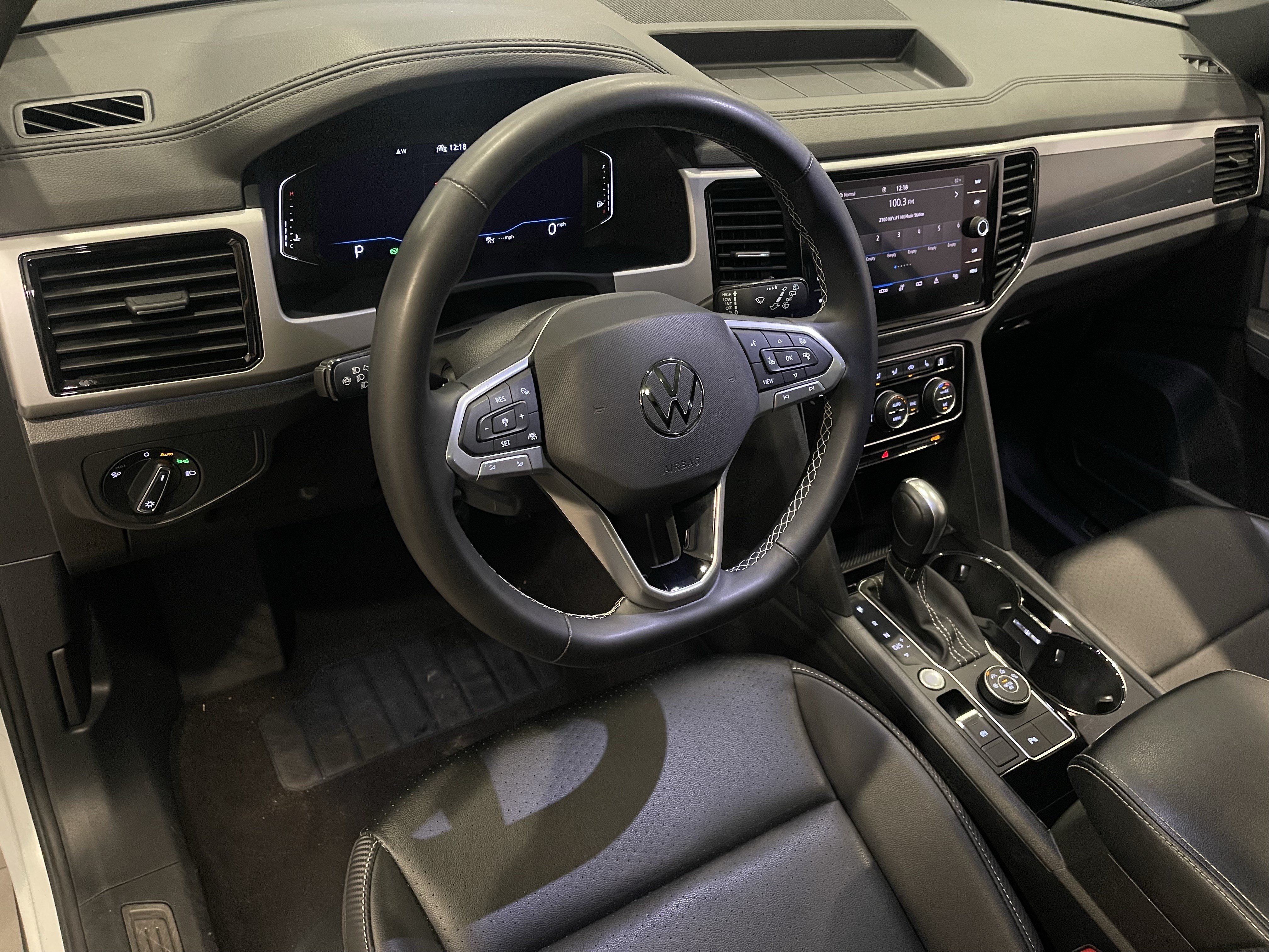 Used 2021 Volkswagen Atlas Cross Sport SEL AWD/4WD image 13
