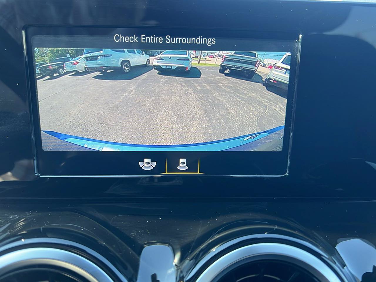 Used 2020 Mercedes-Benz GLB 250 4MATIC image 26