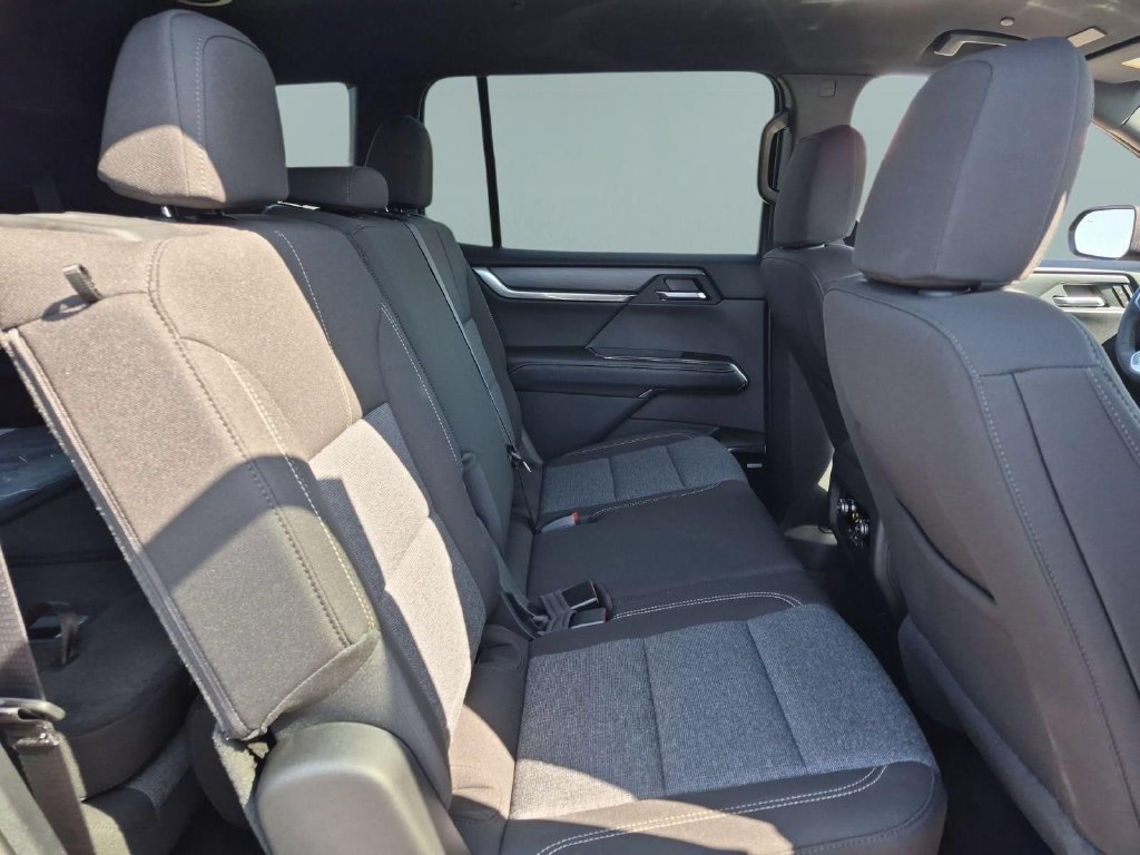 New 2026 GMC Acadia Elevation FWD image 26