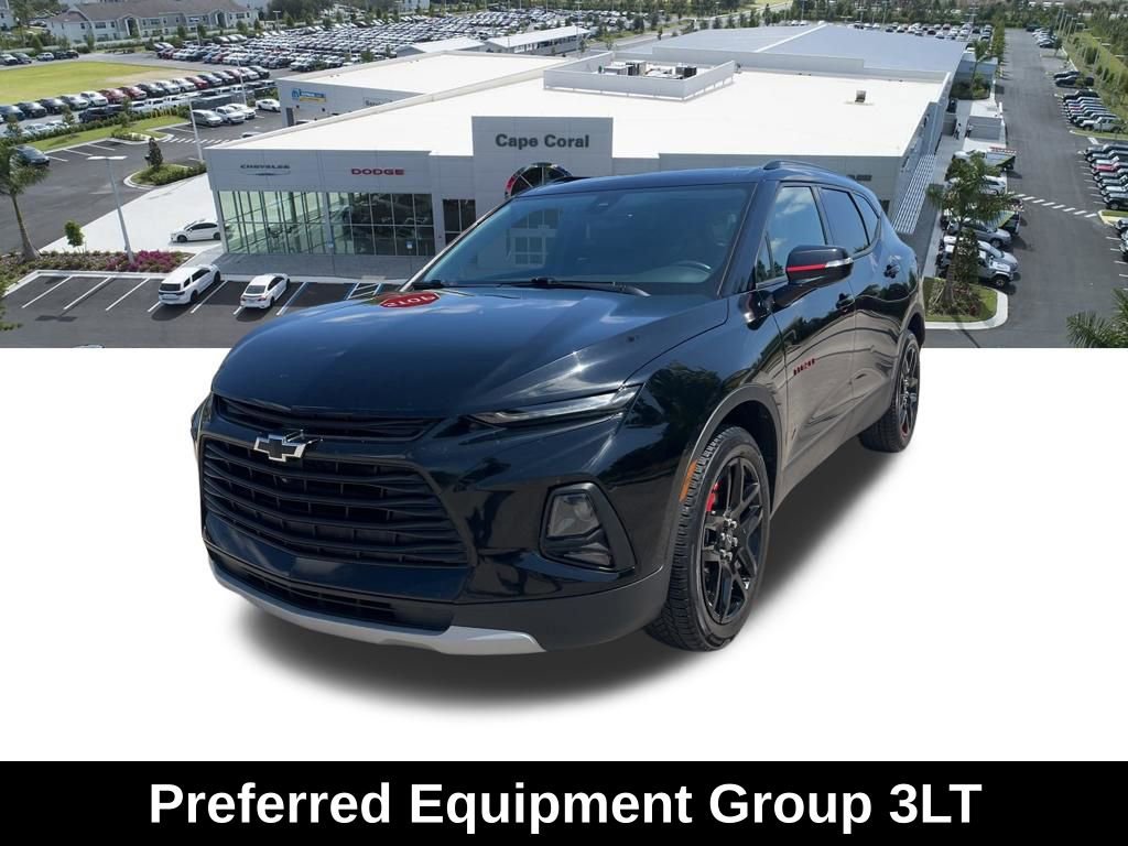 Used 2022 Chevrolet Blazer LT w/ Redline Edition FWD image 3