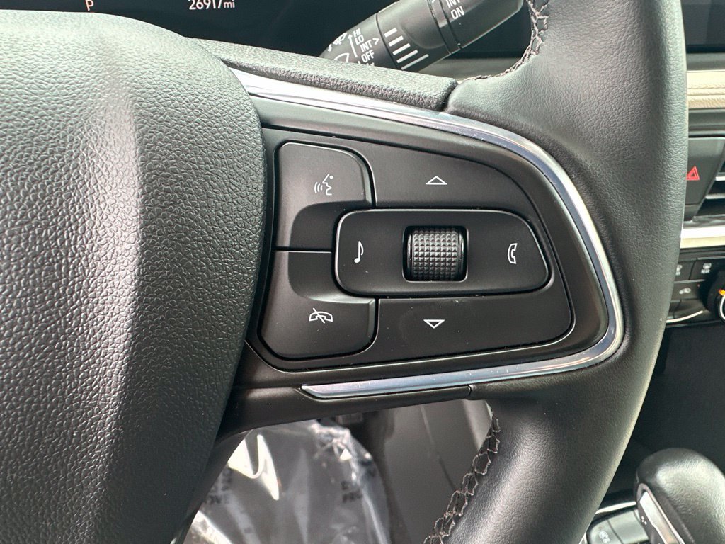 Used 2024 Buick Encore GX Sport Touring FWD image 13