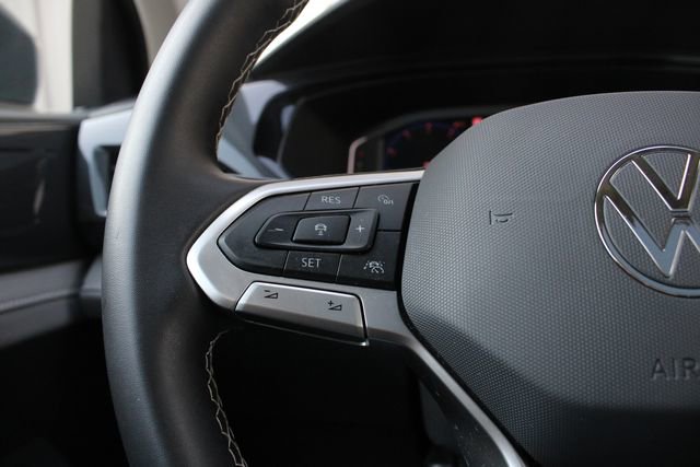 Used 2024 Volkswagen Taos SEL AWD/4WD image 13