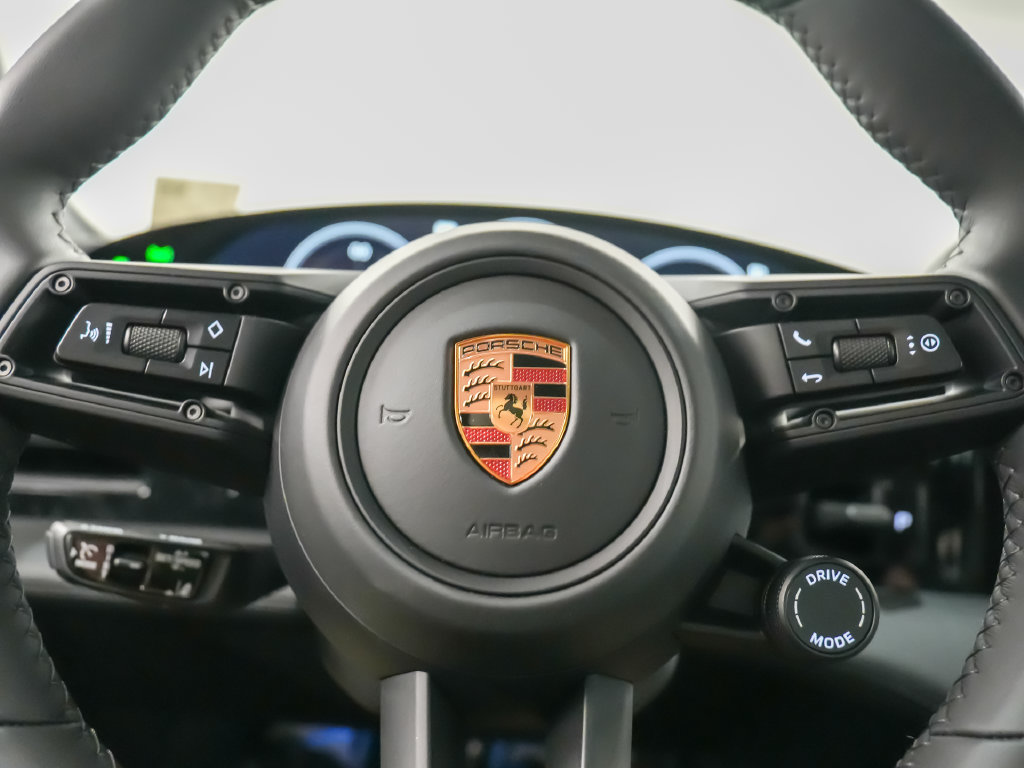 New 2026 Porsche Taycan AWD/4WD image 28