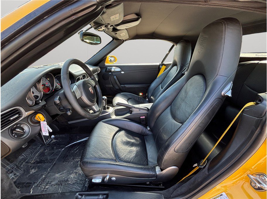 Used 2006 Porsche 911 Carrera S image 2