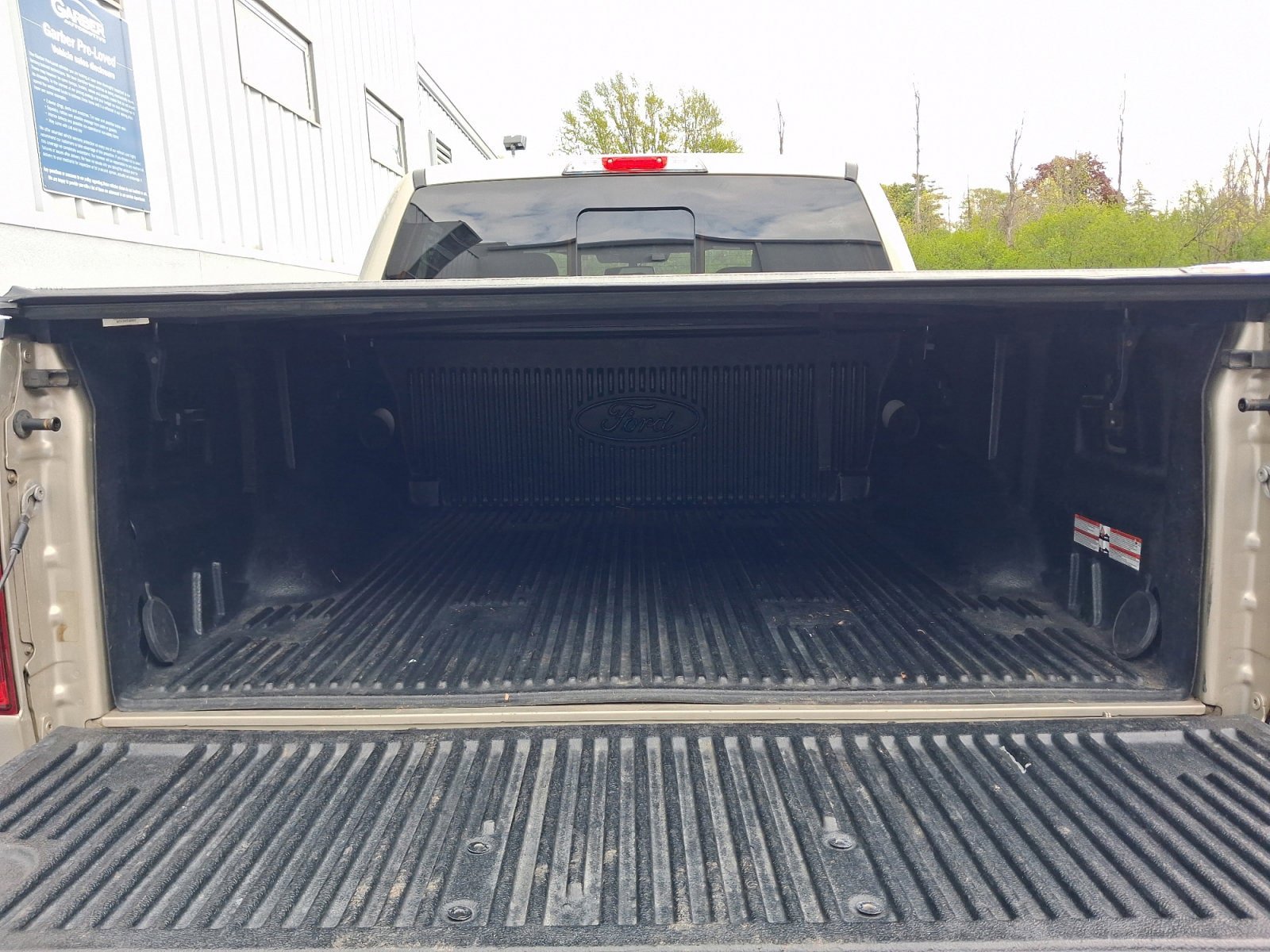 Used 2018 Ford F150 King Ranch w/ Equipment Group 601A Luxury AWD/4WD image 25