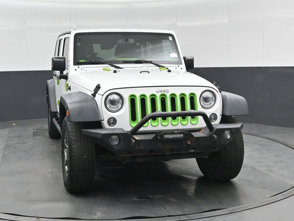 Used 2017 Jeep Wrangler Unlimited Rubicon AWD/4WD image 8