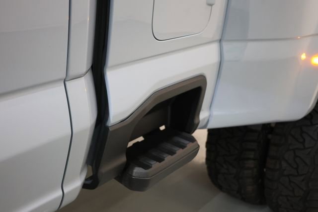 Used 2024 Ford F450 Platinum w/ FX4 Off-Road Package AWD/4WD image 53
