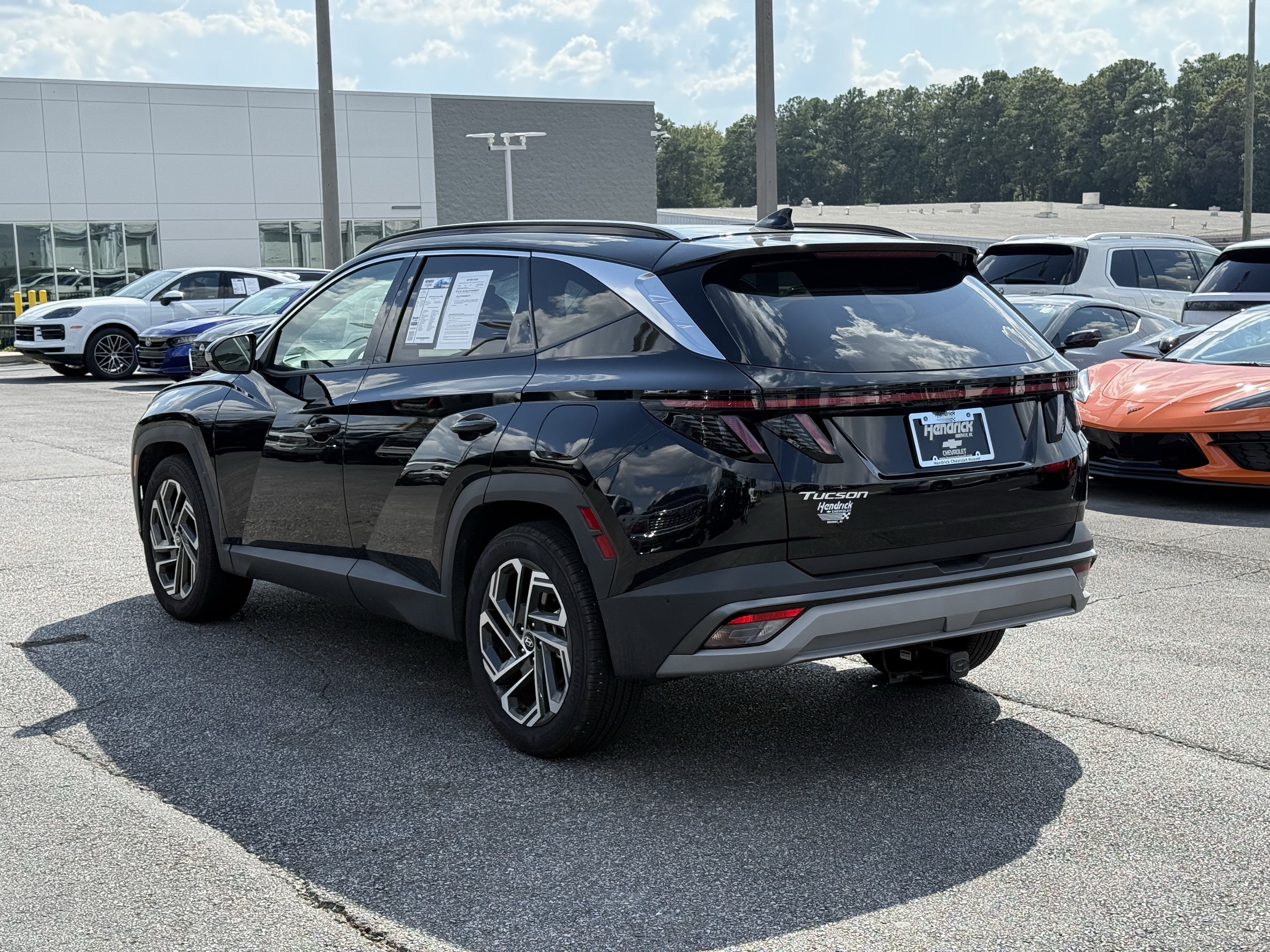Used 2025 Hyundai Tucson Limited FWD image 31