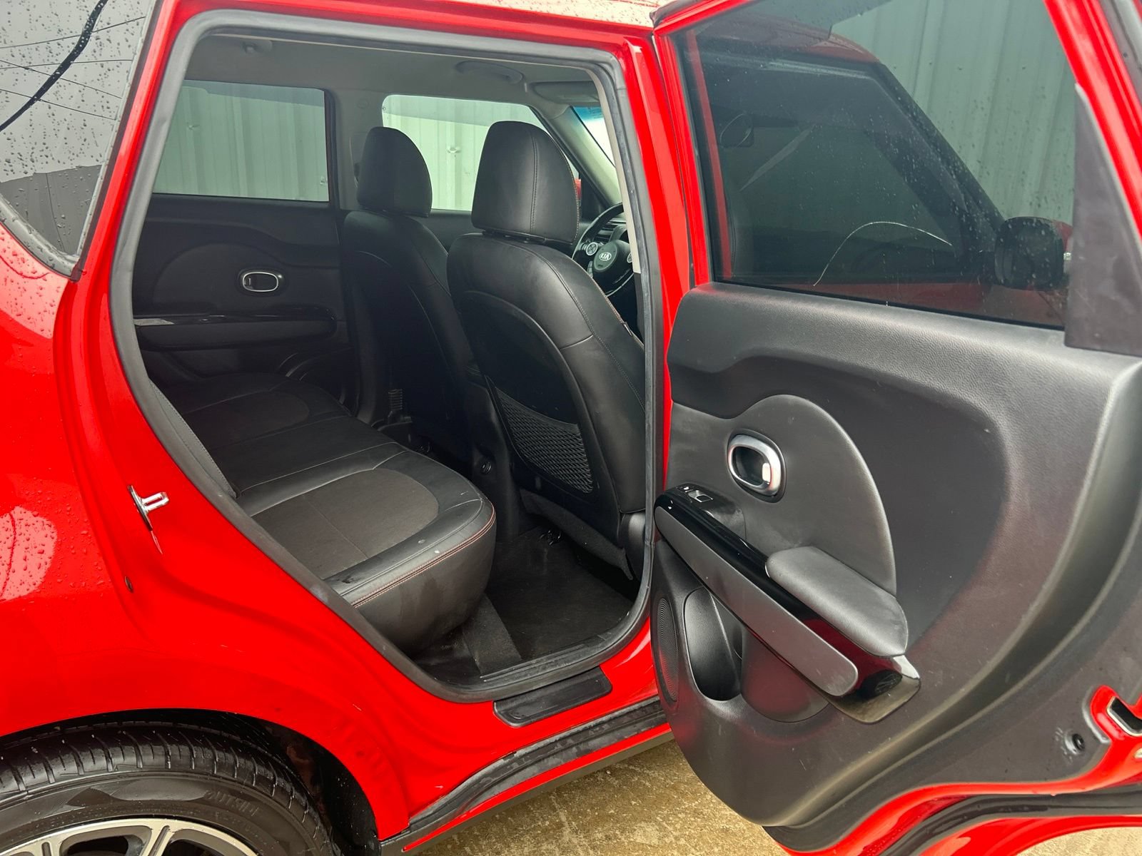 Used 2017 Kia Soul ! w/ Tech Package FWD image 14
