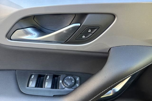 Used 2022 Chevrolet Blazer LT image 11