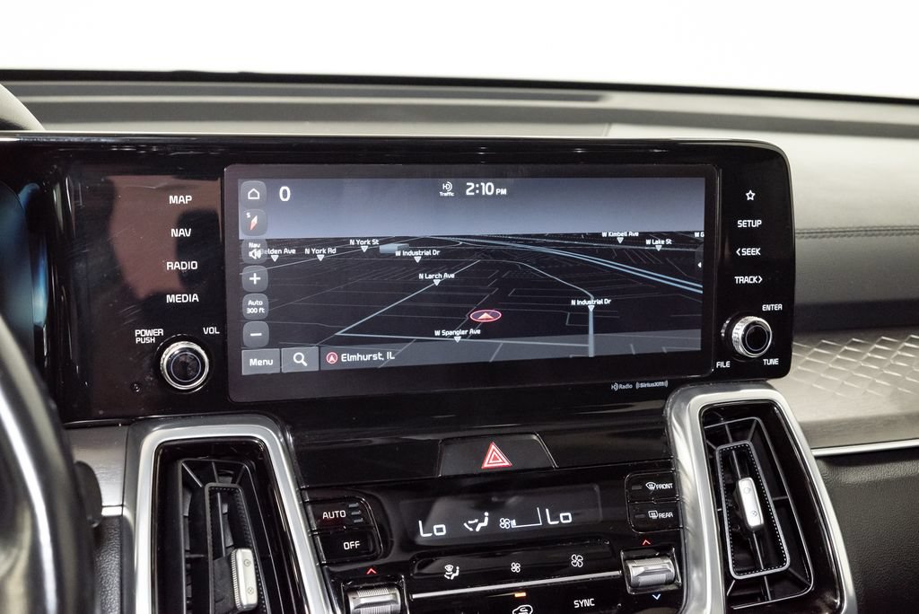 Used 2023 Kia Sorento SX AWD/4WD image 17