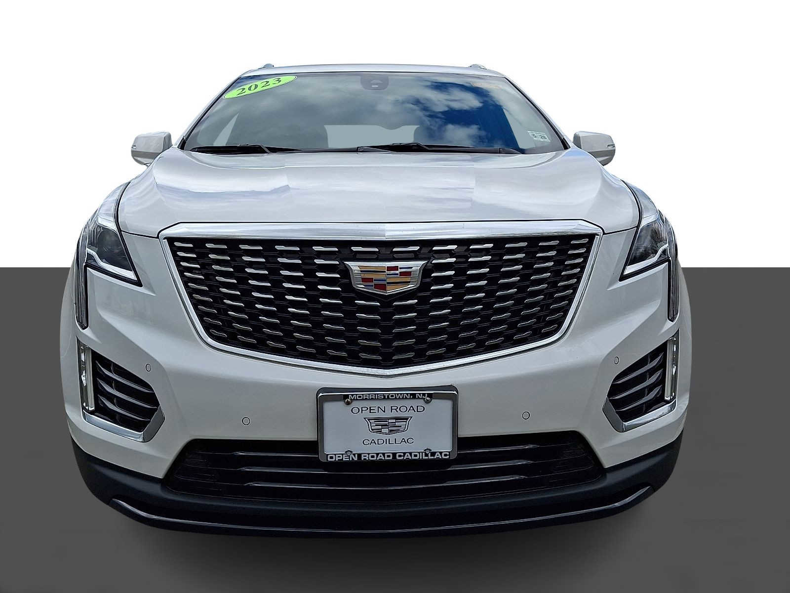 Used 2023 Cadillac XT5 Luxury AWD/4WD image 2
