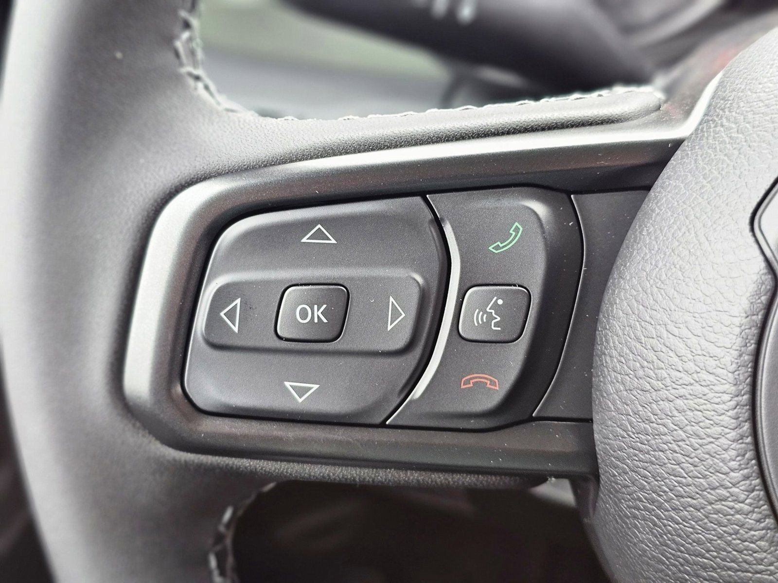 New 2026 Jeep Gladiator Mojave image 13