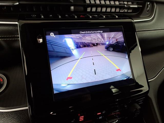 Used 2023 Jeep Grand Cherokee Laredo w/ Luxury Tech Group I image 28