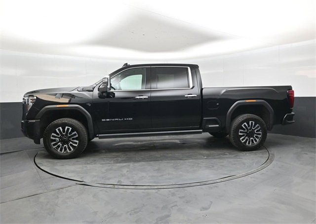 Used 2024 GMC Sierra 3500 Denali Ultimate image 7