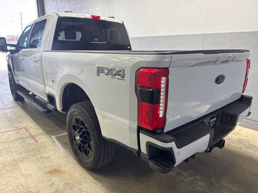 Used 2025 Ford F350 Lariat w/ Lariat Ultimate Package AWD/4WD image 10