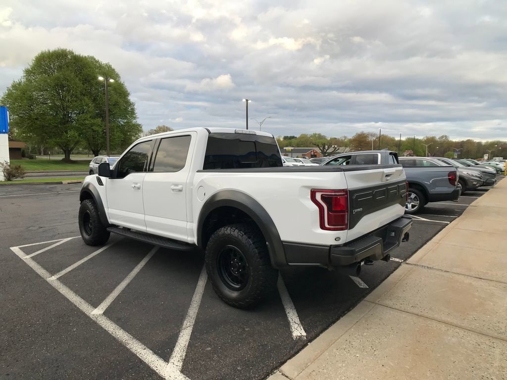 Used 2019 Ford F150 Raptor w/ Equipment Group 802A Luxury AWD/4WD image 13