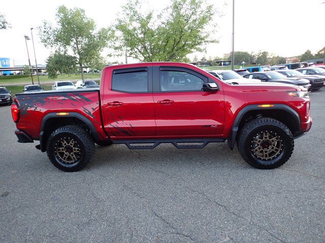 Used 2024 GMC Canyon AT4 w/ Technology Package AWD/4WD image 5