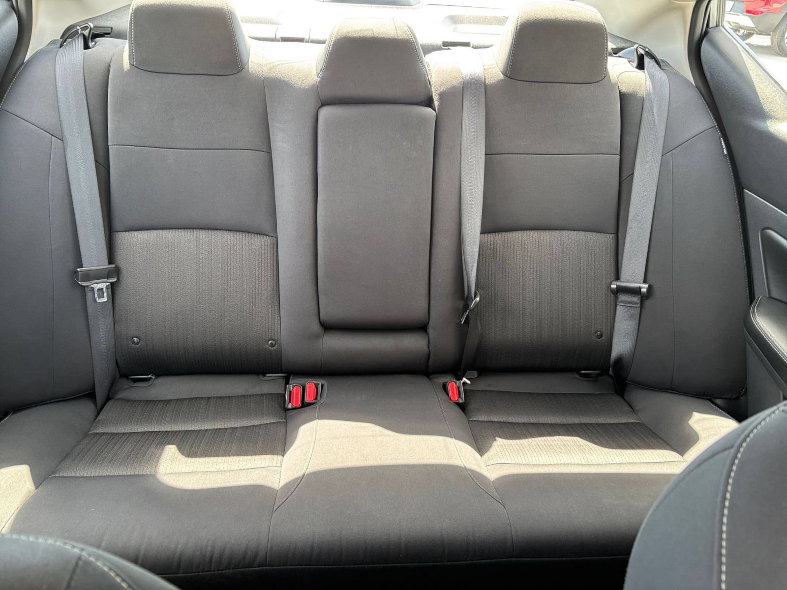 Used 2025 Nissan Altima 2.5 SV FWD image 37