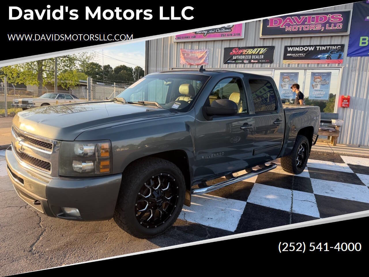 Used 2011 Chevrolet Silverado 1500 LTZ w/ LTZ Plus Package AWD/4WD image 1