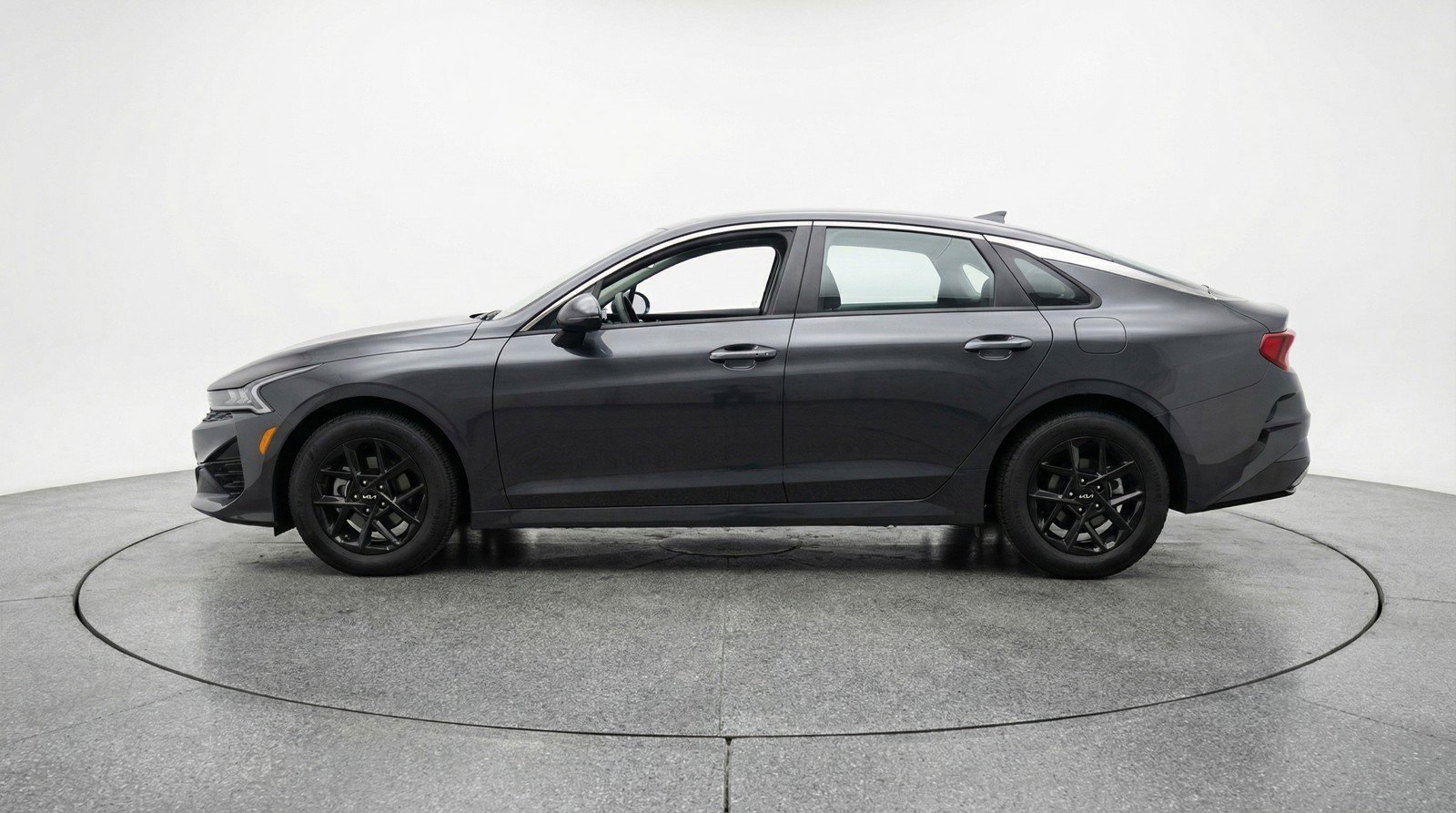 Used 2025 Kia K5 LXS image 5