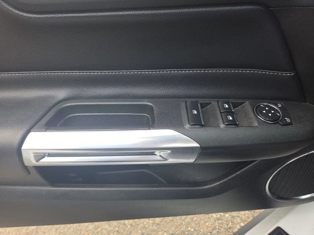 Used 2022 Ford Mustang Premium RWD image 20