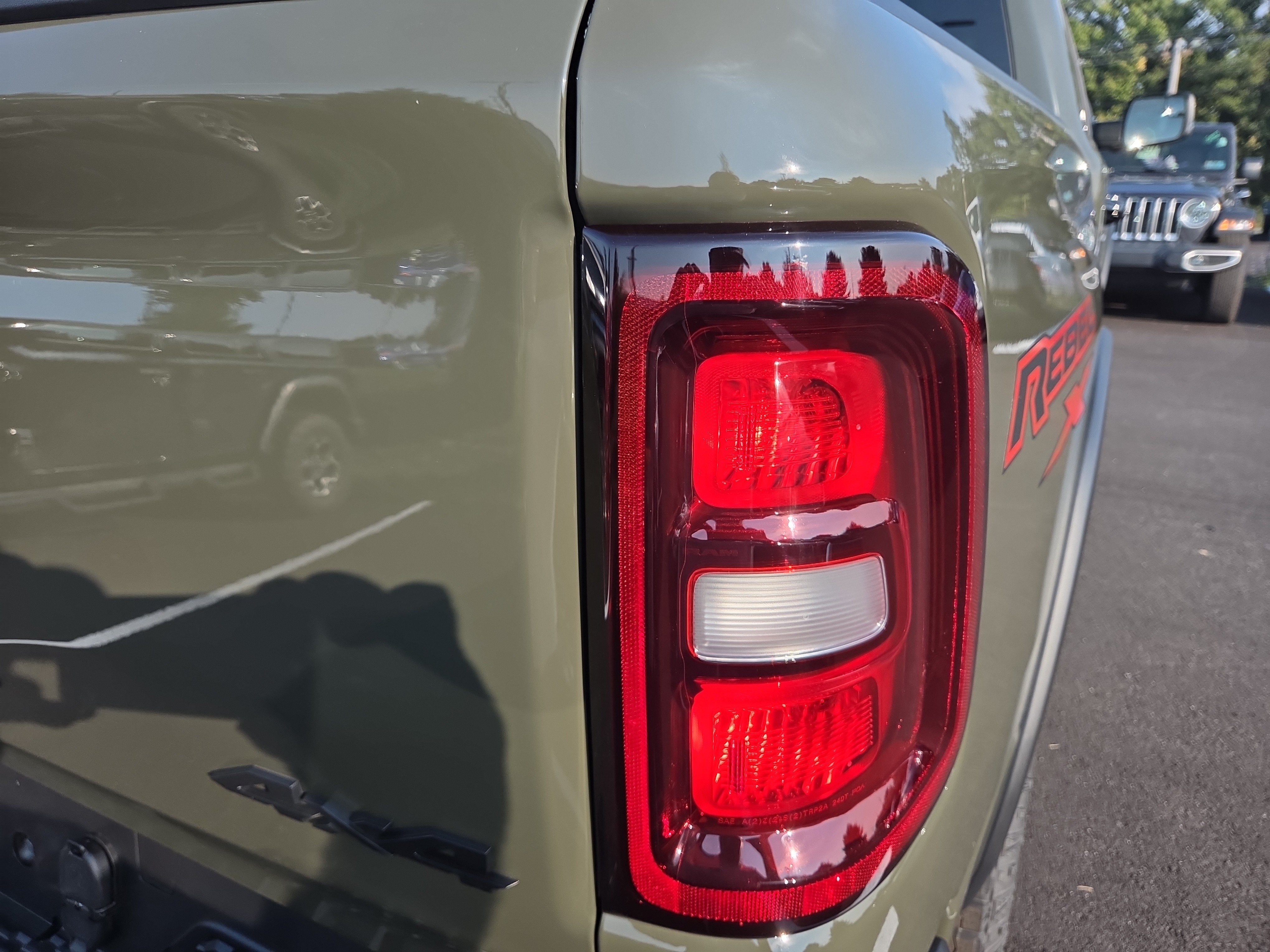 New 2027 RAM 1500 Rebel w/ Rebel Level 2 Equipment Group AWD/4WD image 15