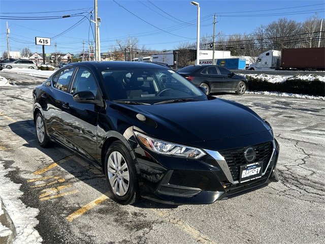 Used 2023 Nissan Sentra S image 2