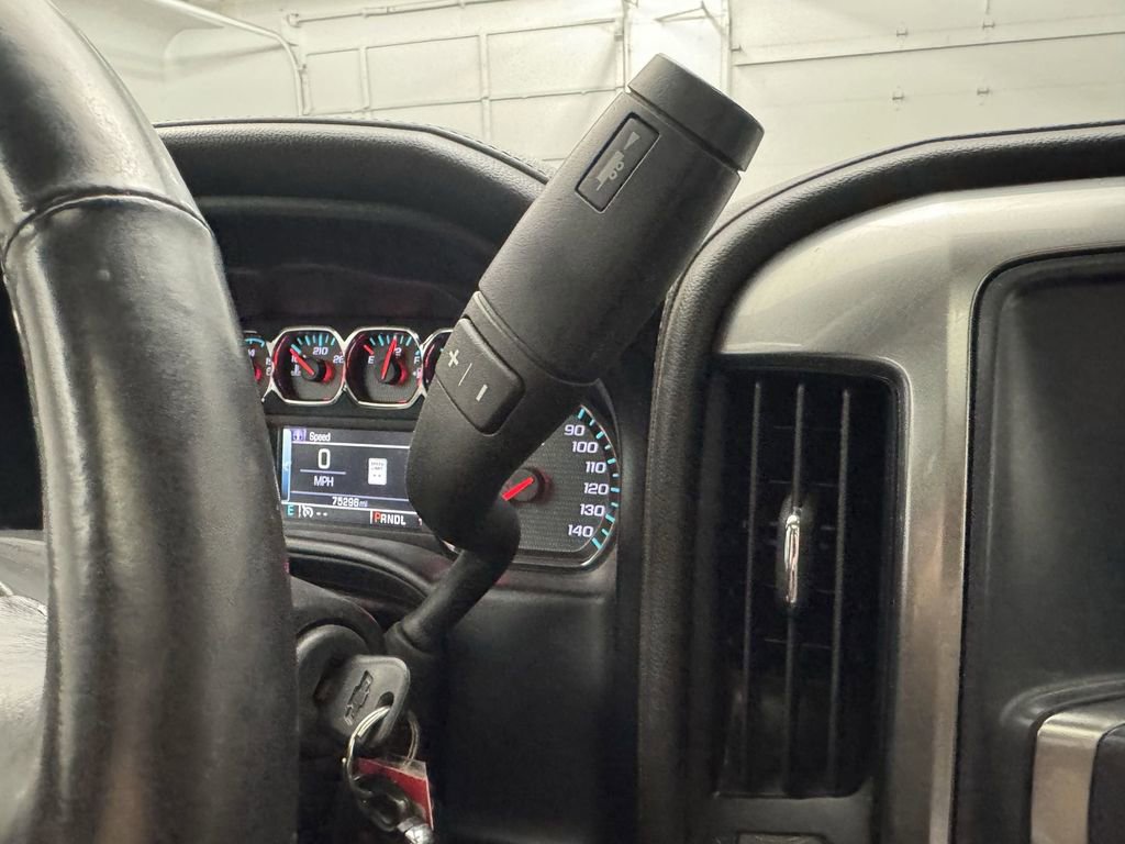 Used 2017 Chevrolet Silverado 3500 LTZ image 24