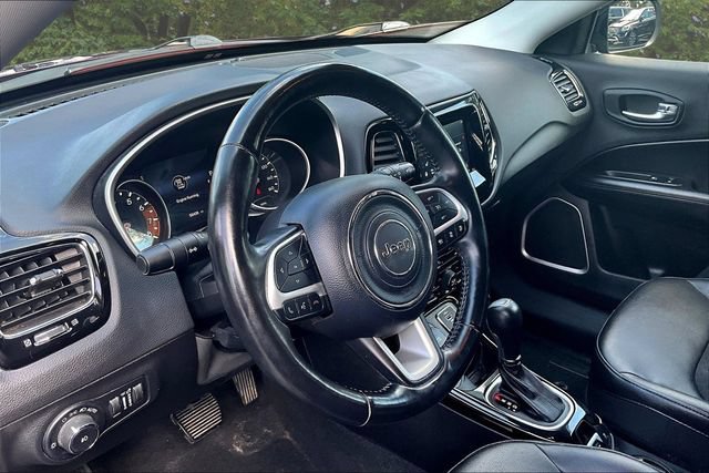 Used 2021 Jeep Compass Latitude AWD/4WD image 17