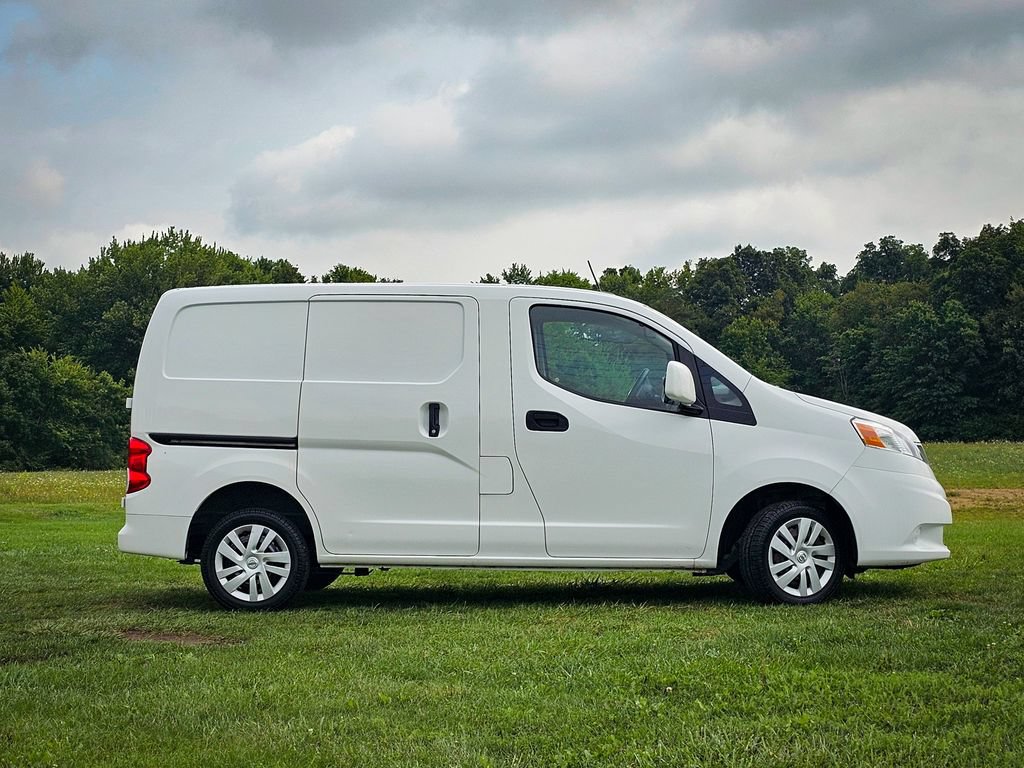 Used 2021 Nissan NV200 SV w/ Back Door Glass Package FWD image 2