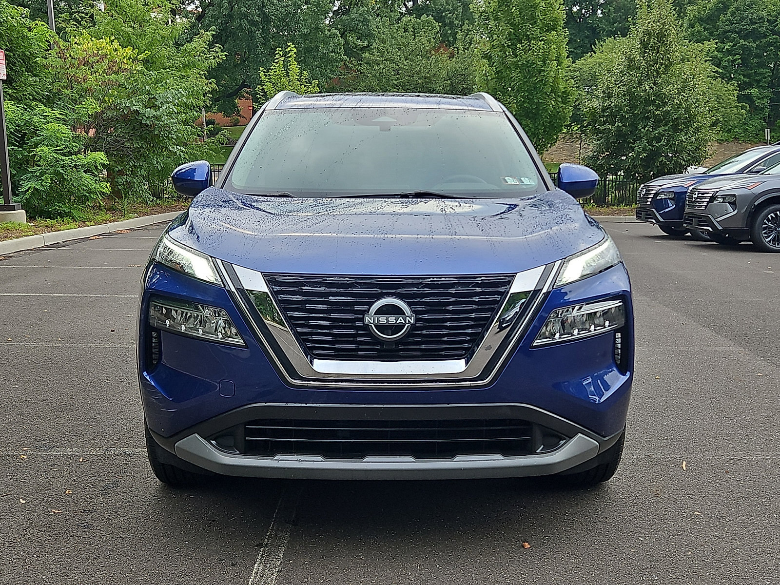 Certified 2023 Nissan Rogue SV w/ SV Premium B Package AWD/4WD image 2
