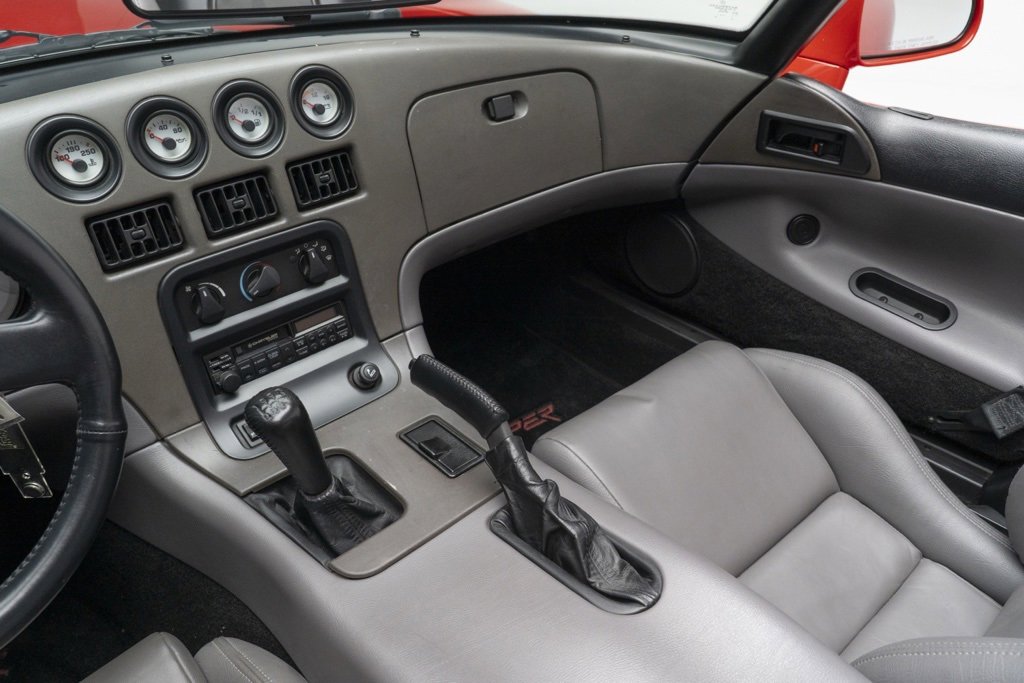 Used 1993 Dodge Viper RT/10 image 23