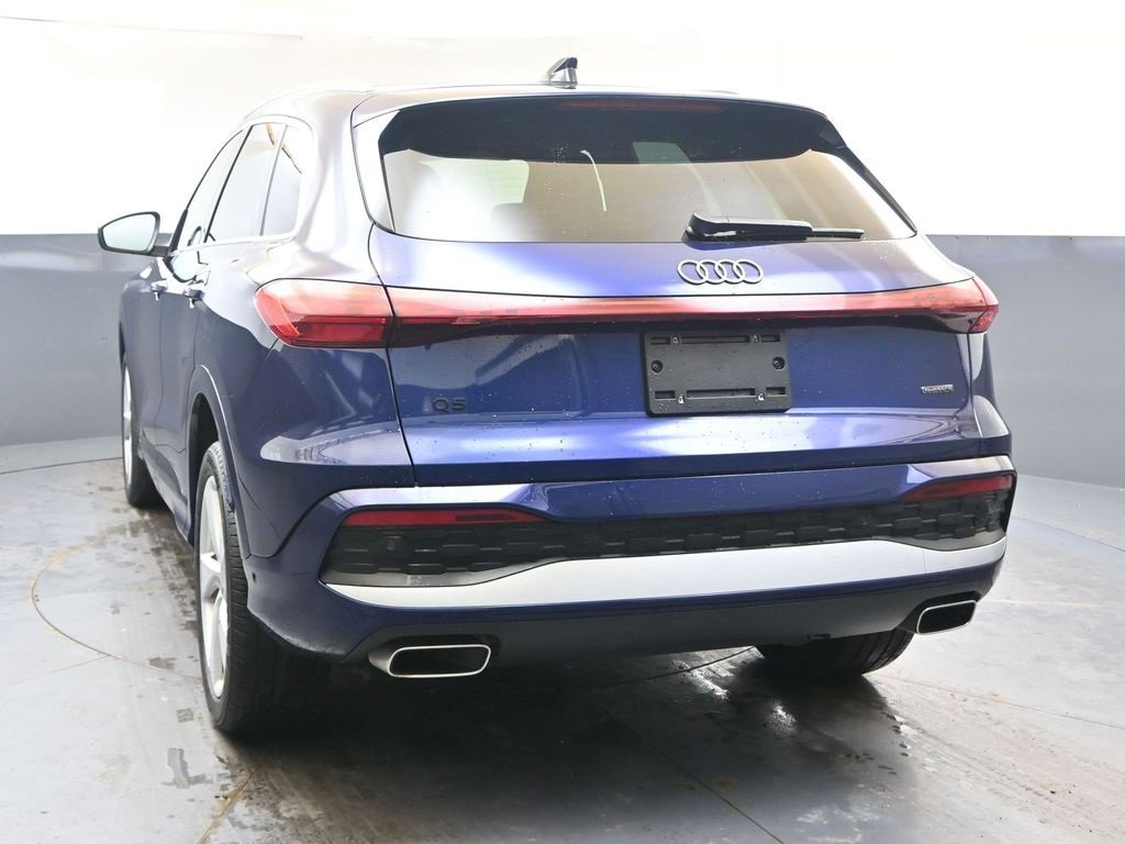 Used 2025 Audi Q5 Premium Plus w/ Premium Plus image 4