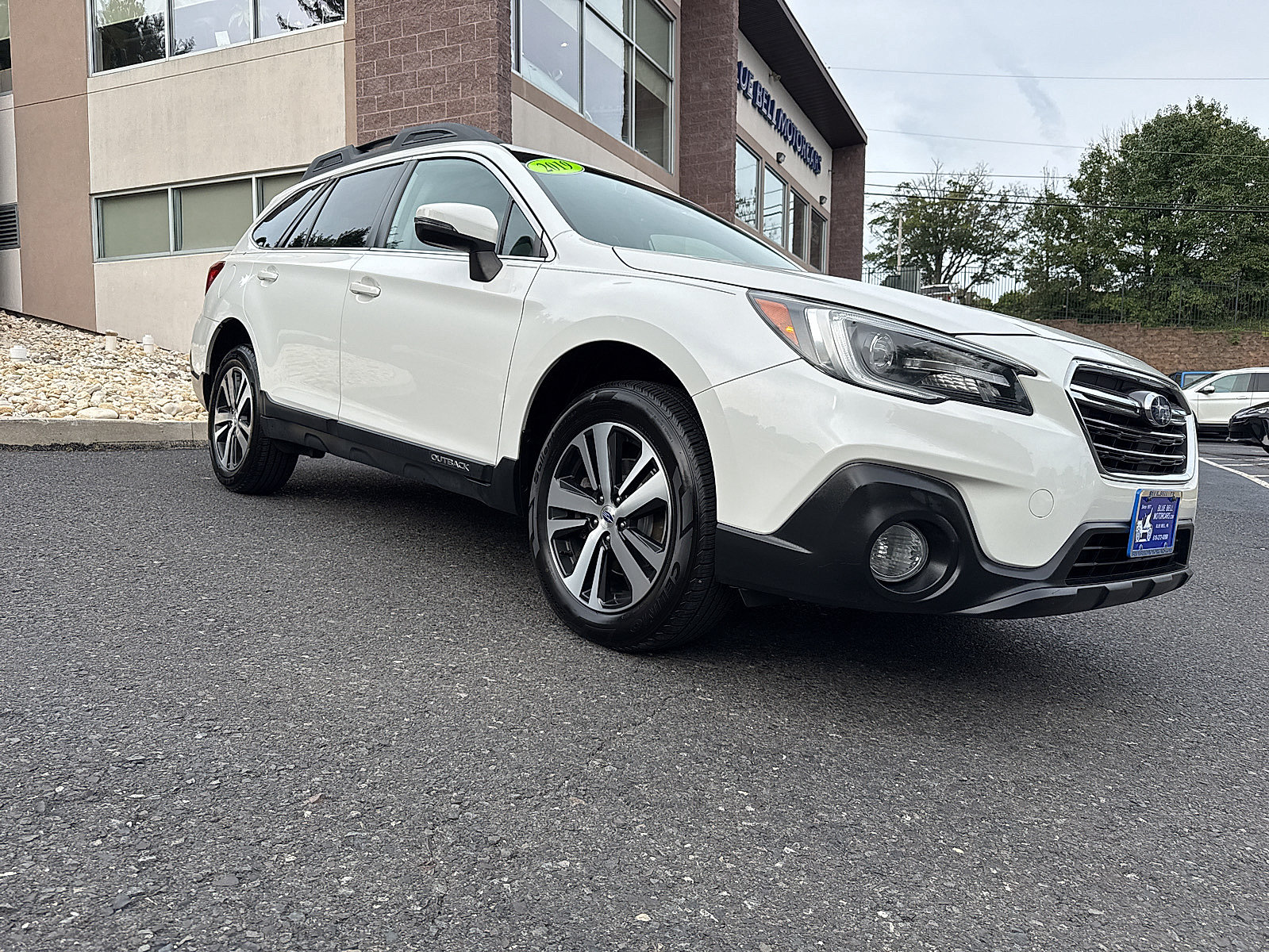 Used 2019 Subaru Outback 2.5i Limited AWD/4WD image 19