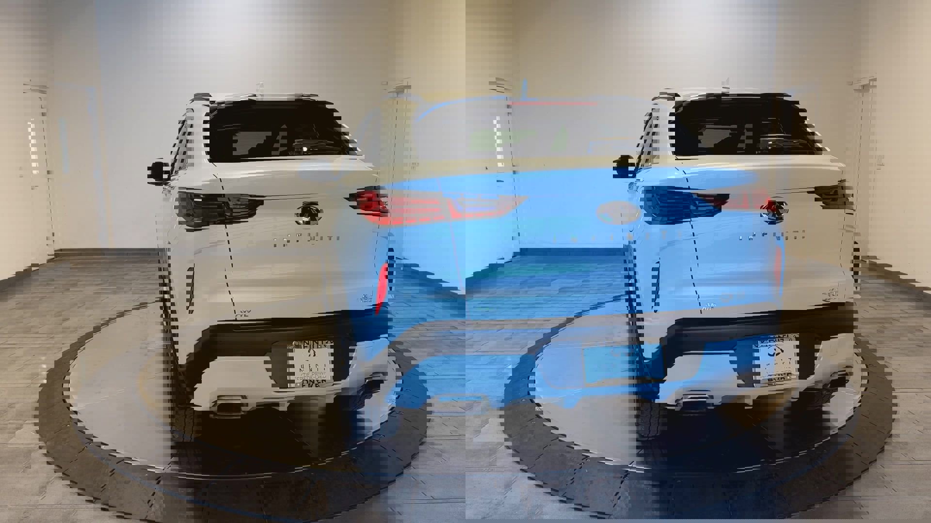 Certified 2023 INFINITI QX55 Luxe w/ Cargo Package image 7