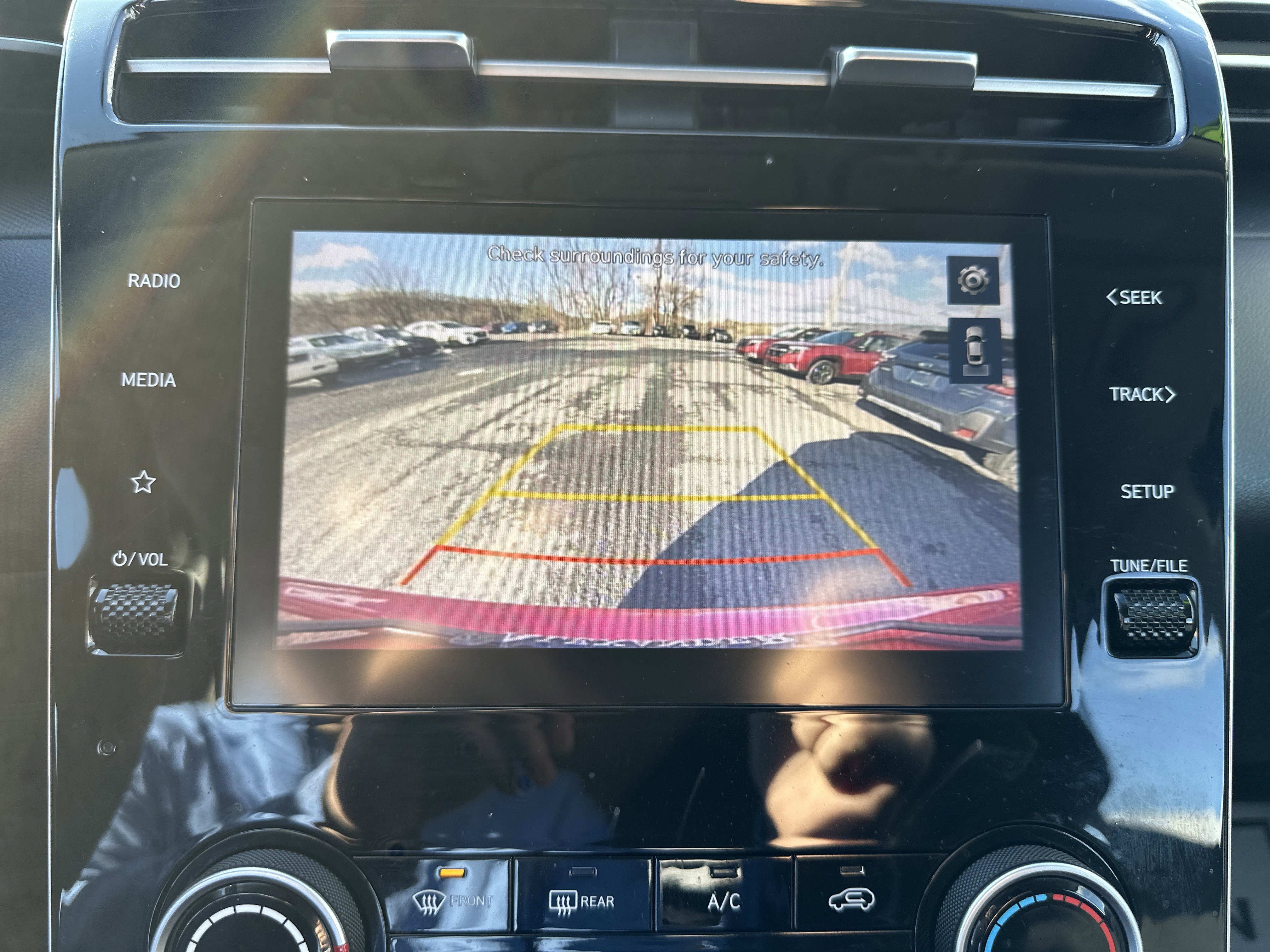 Used 2022 Hyundai Tucson SE image 25