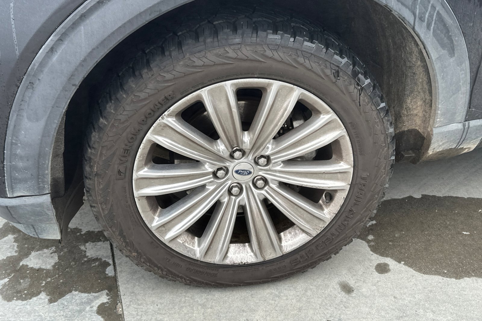 Used 2020 Ford Explorer Limited image 8