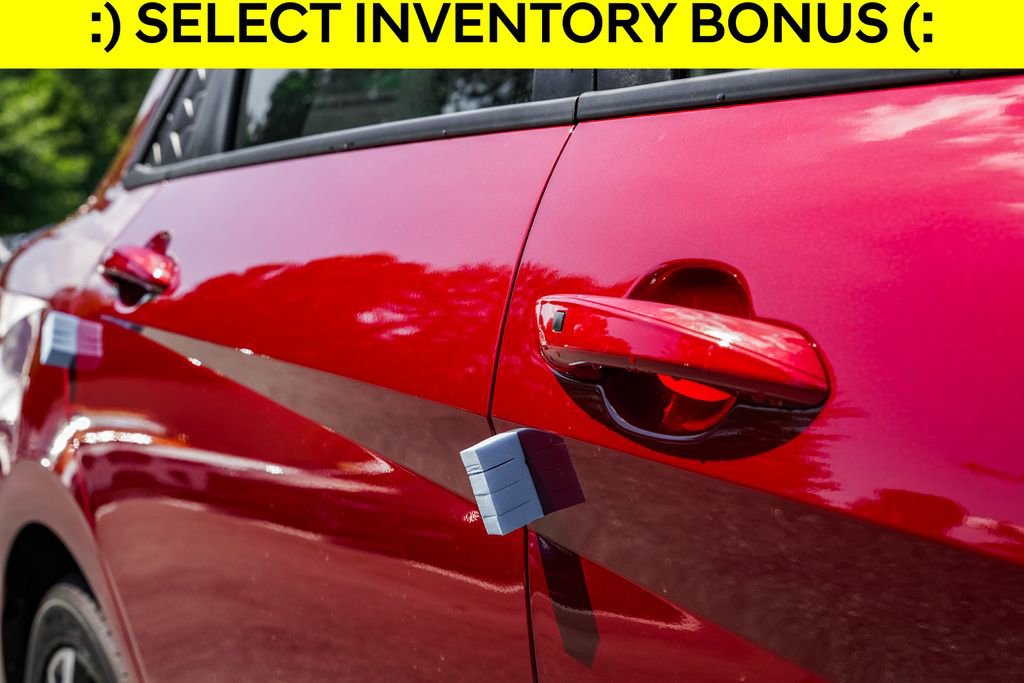 New 2025 Hyundai Elantra Sport image 12