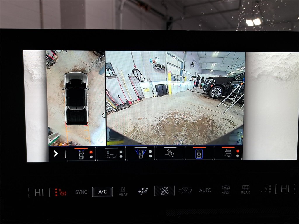 New 2025 GMC Hummer EV 3X image 34