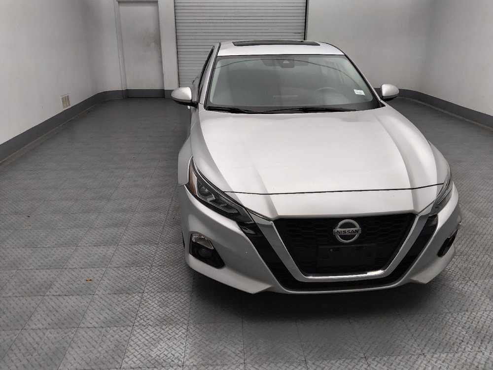 Used 2019 Nissan Altima 2.5 SL FWD image 14