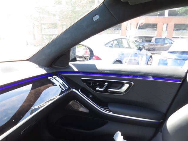 Certified 2024 Mercedes-Benz S 580 4MATIC Sedan image 16