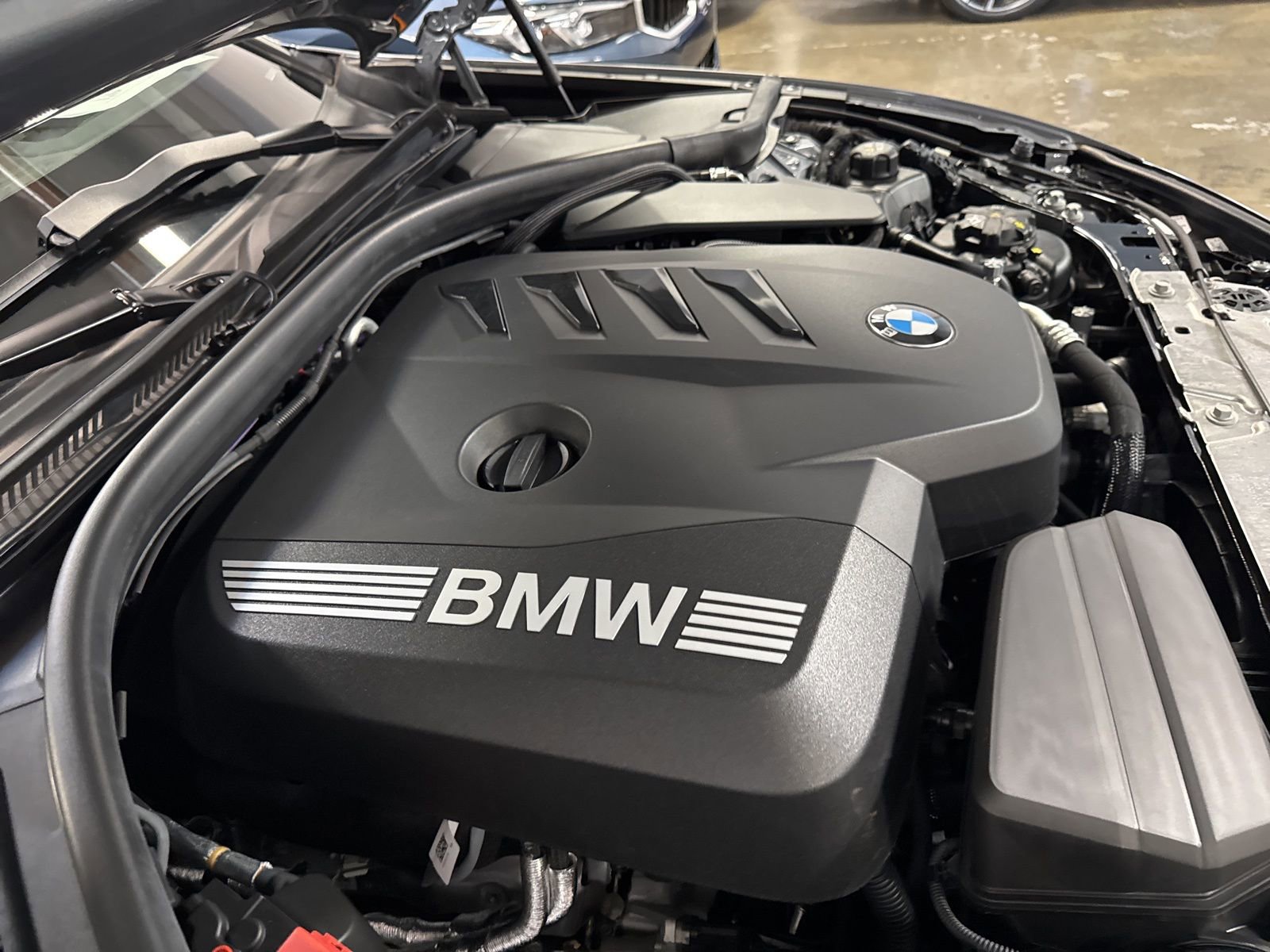 Used 2025 BMW 330i xDrive Sedan image 37